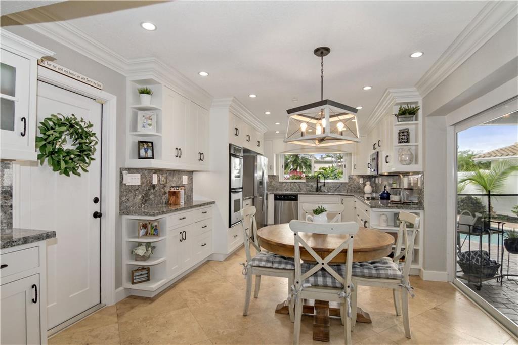 BEACON LIGHT SHOPPING CTR - Residential