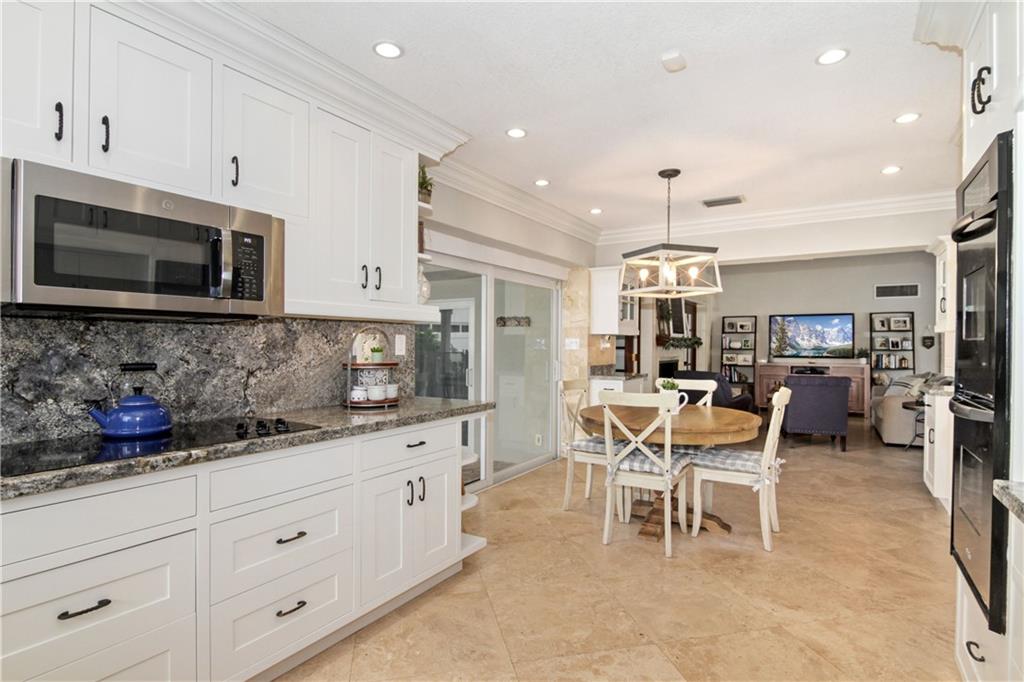 BEACON LIGHT SHOPPING CTR - Residential