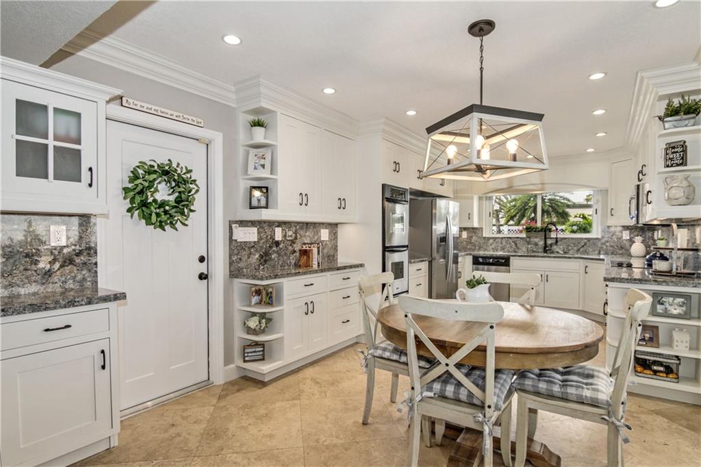 BEACON LIGHT SHOPPING CTR - Residential