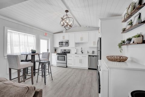 Tiny photo for 1969 NE 5th Street #1-2, Deerfield Beach, FL 33441 (MLS # B26029190)