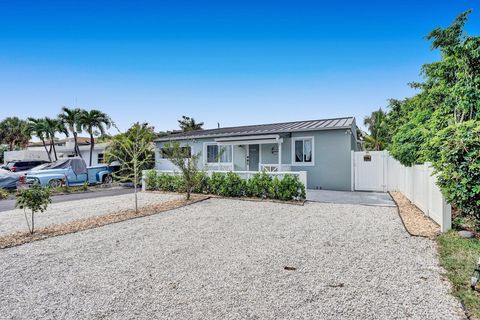 Tiny photo for 1969 NE 5th Street #1-2, Deerfield Beach, FL 33441 (MLS # B26029190)