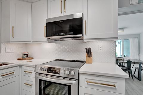Tiny photo for 1969 NE 5th Street #1-2, Deerfield Beach, FL 33441 (MLS # B26029190)