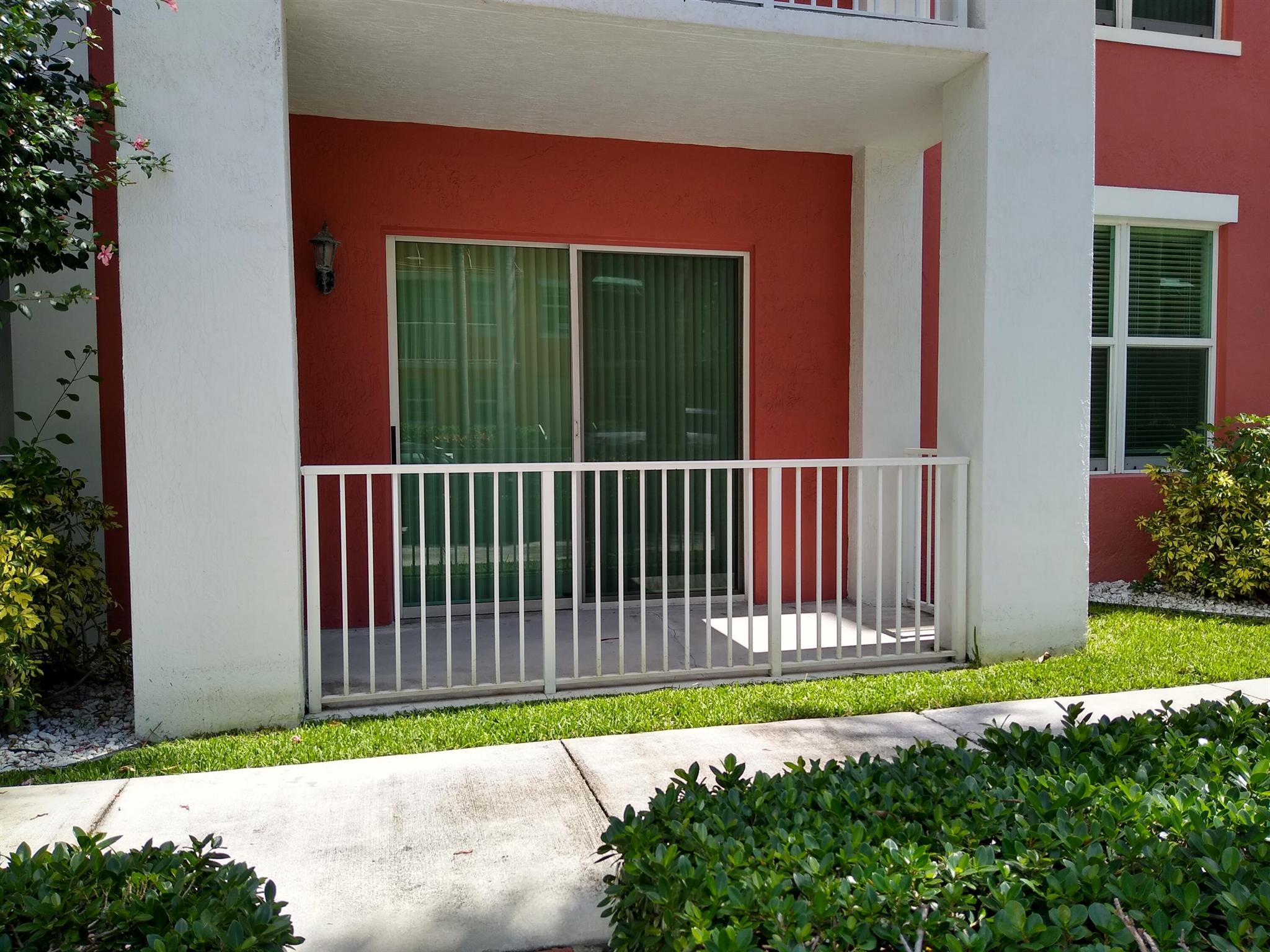 Moorings at Lantana - Residential Lease