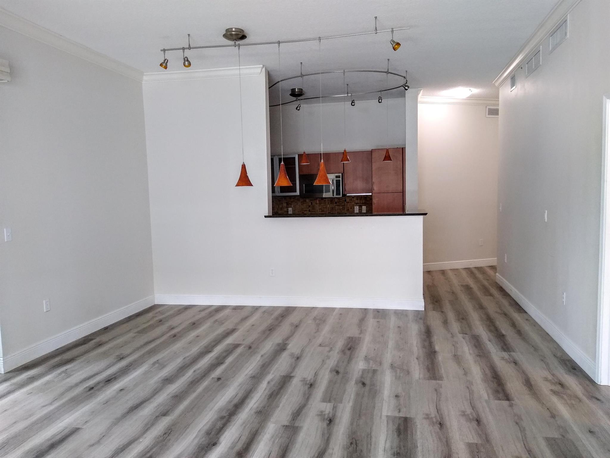 Moorings at Lantana - Residential Lease