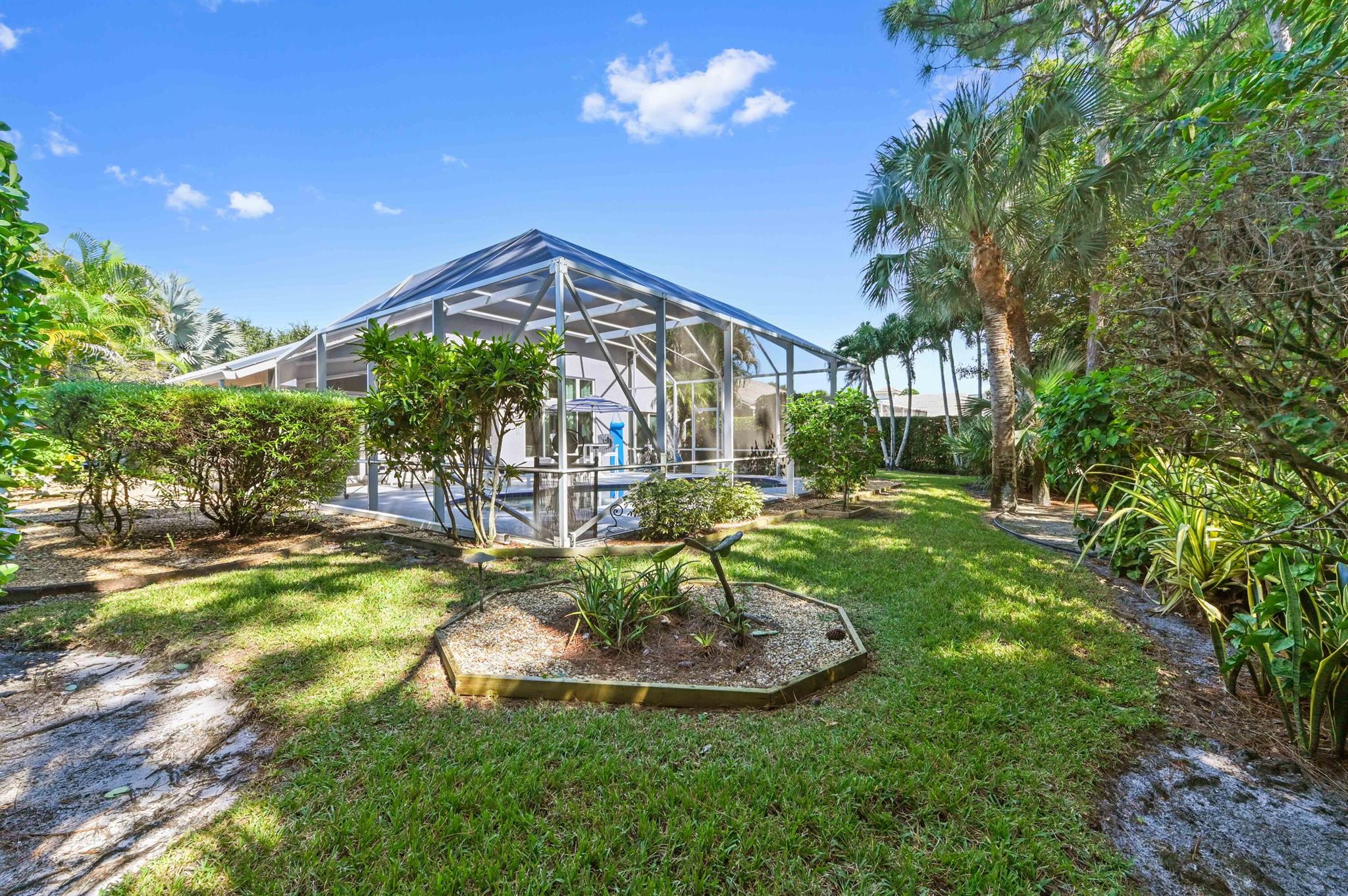 FOREST GLADE - Residential