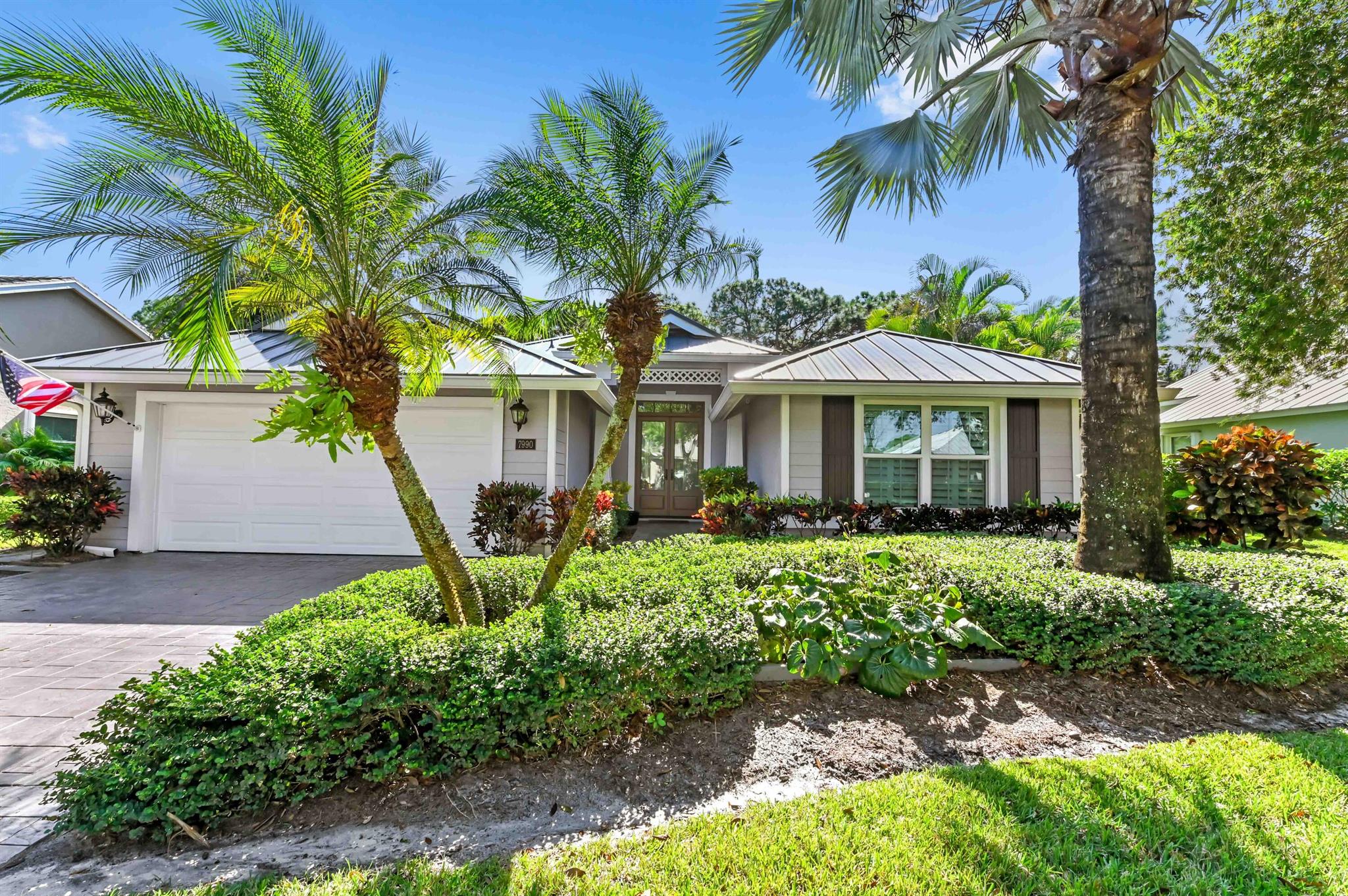 FOREST GLADE - Residential