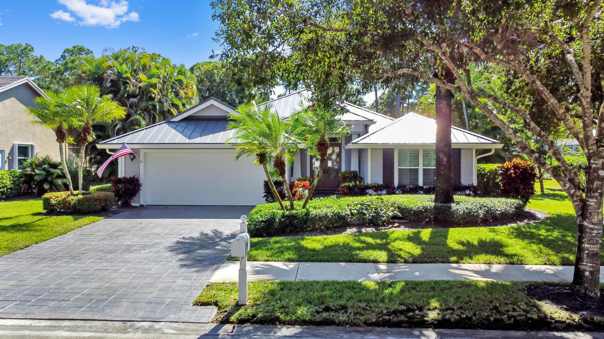 FOREST GLADE - Residential