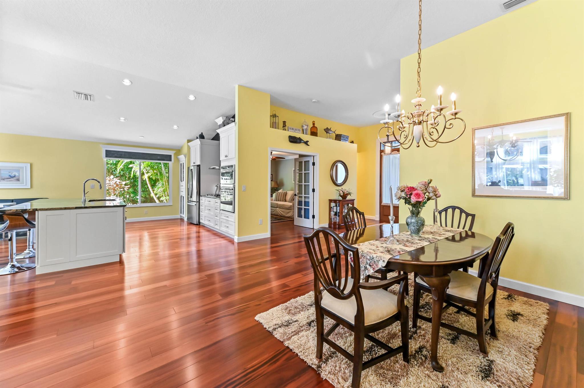 FOREST GLADE - Residential