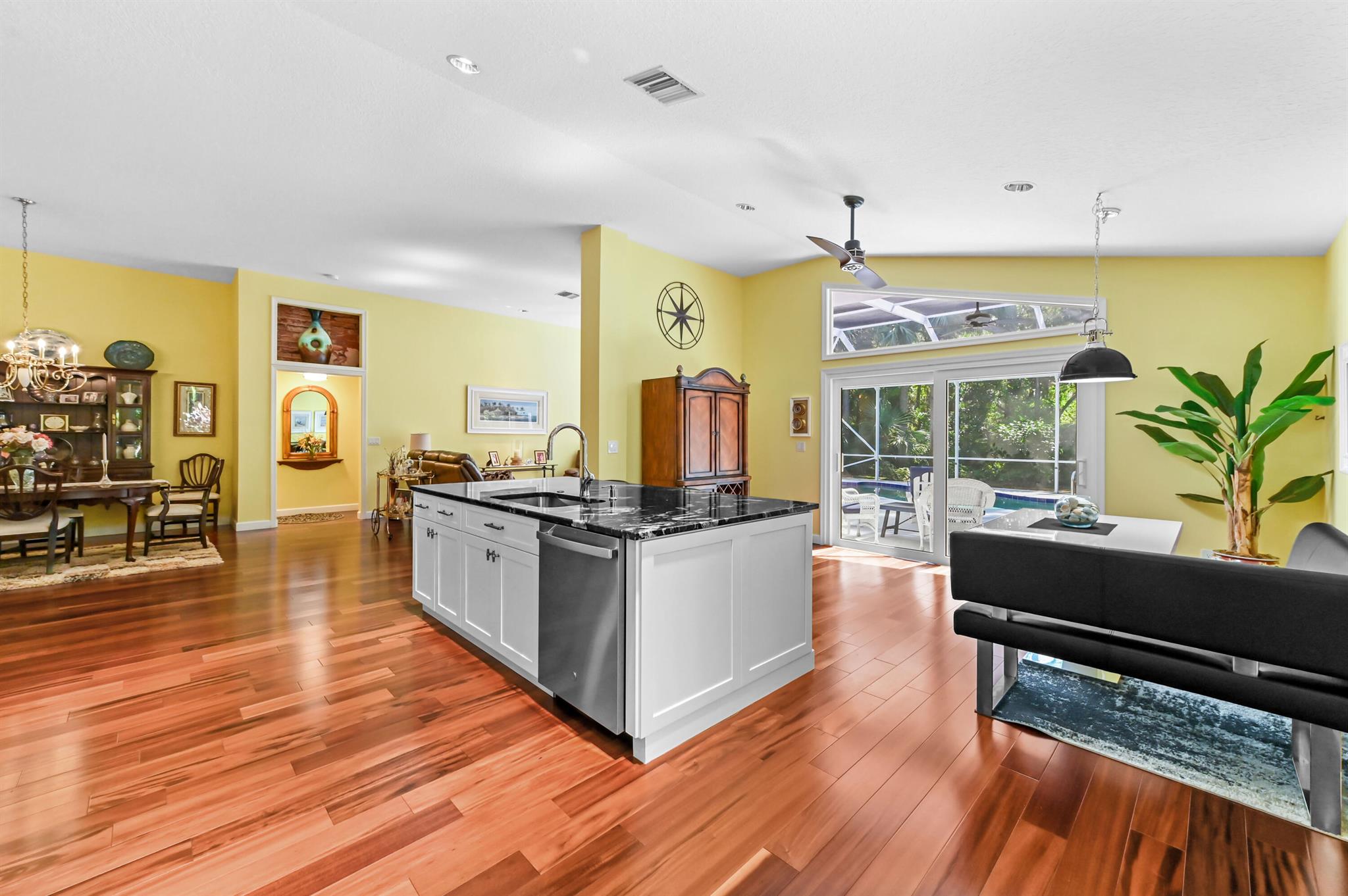 FOREST GLADE - Residential