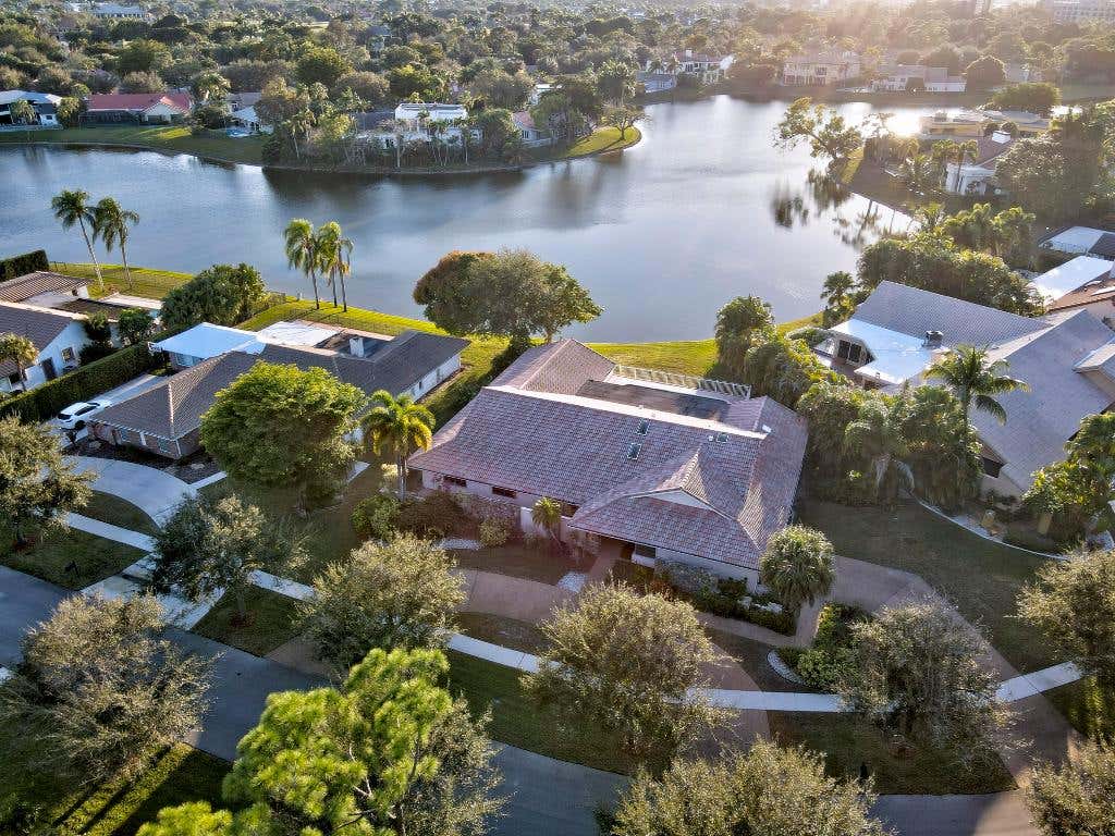 Photo of 7441 Estrella Circle, Boca Raton, FL 33433 (MLS # R11059059)