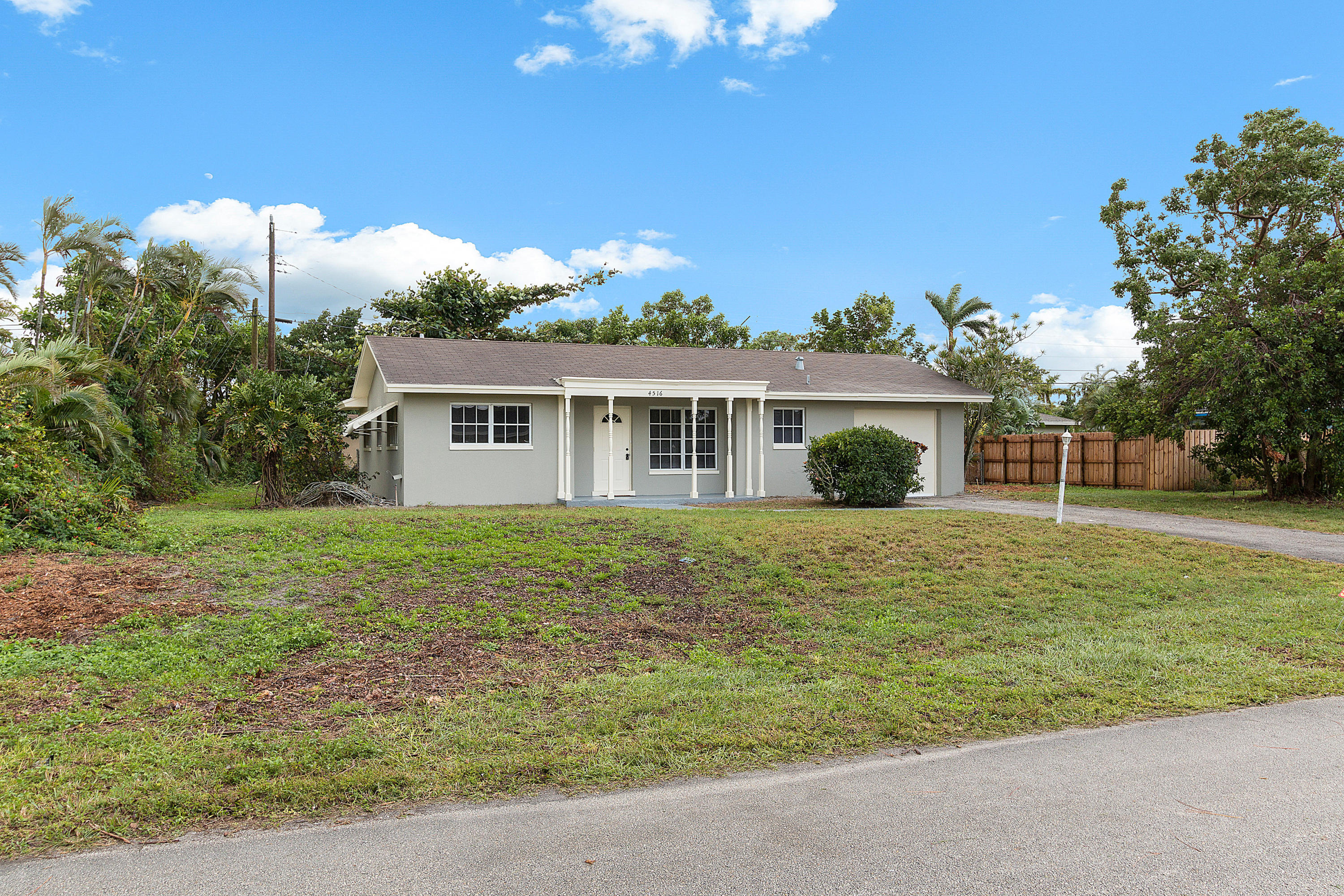 KINGSLAND PINES - Residential