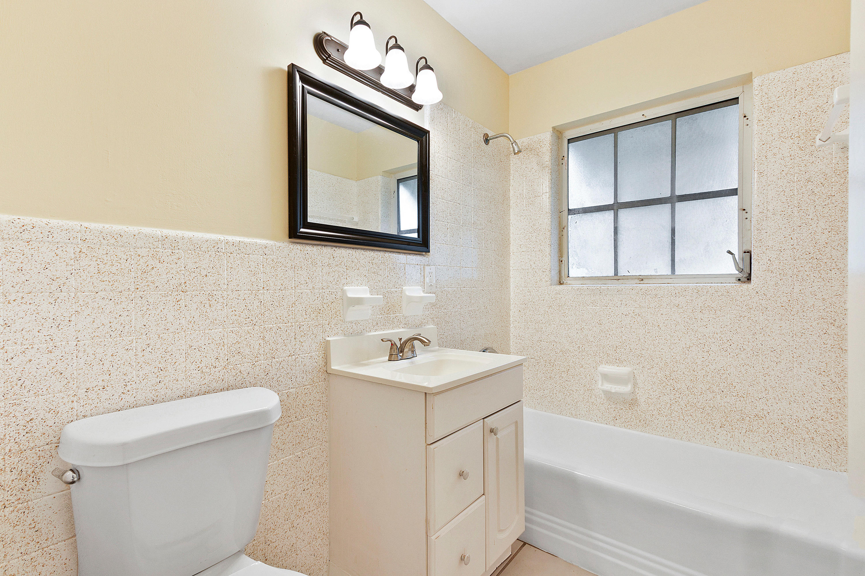 KINGSLAND PINES - Residential