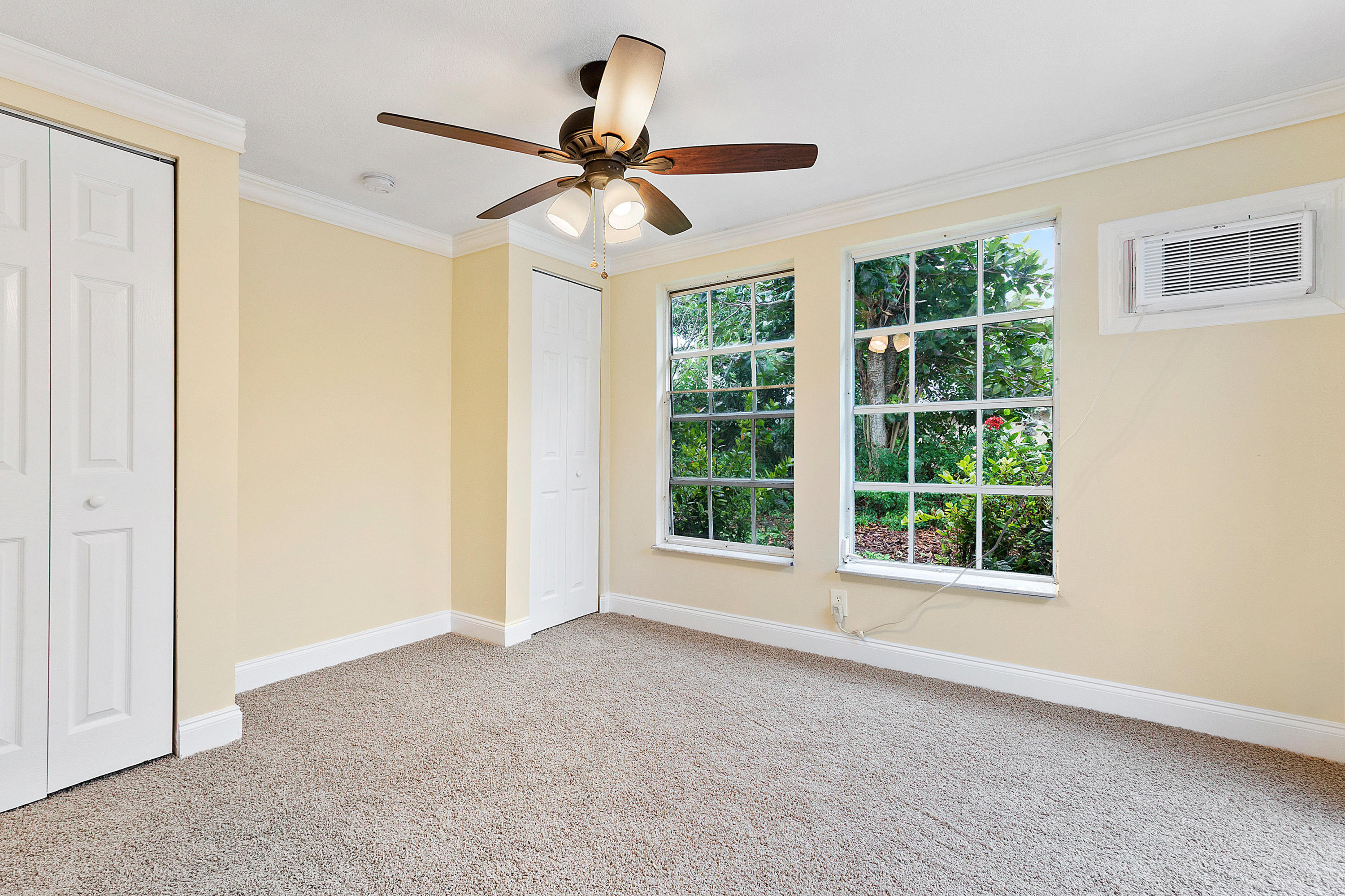 KINGSLAND PINES - Residential