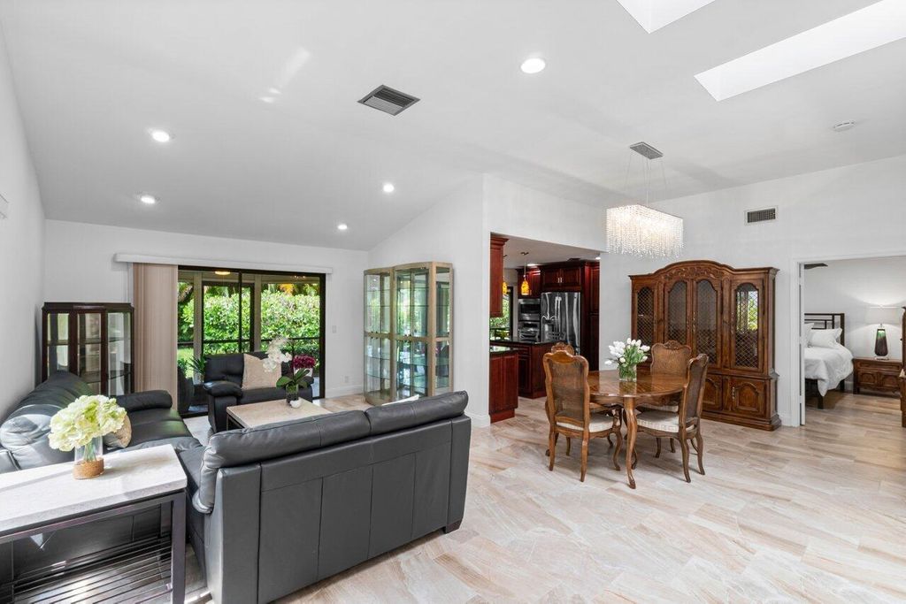 Photo of 5035 Pine Drive, Boynton Beach, FL 33437 (MLS # R11013323)