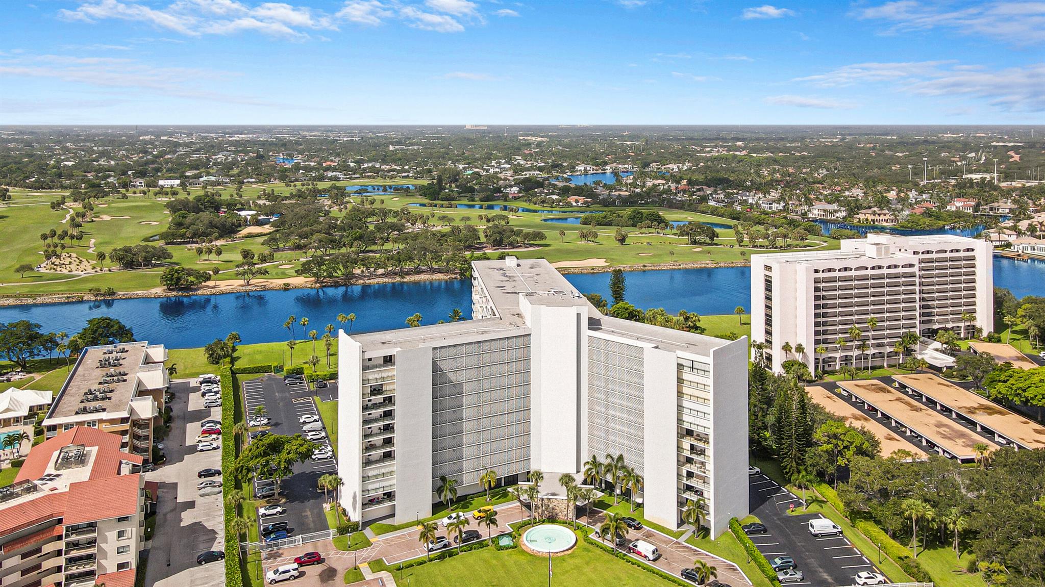 336 Golfview Road 1016