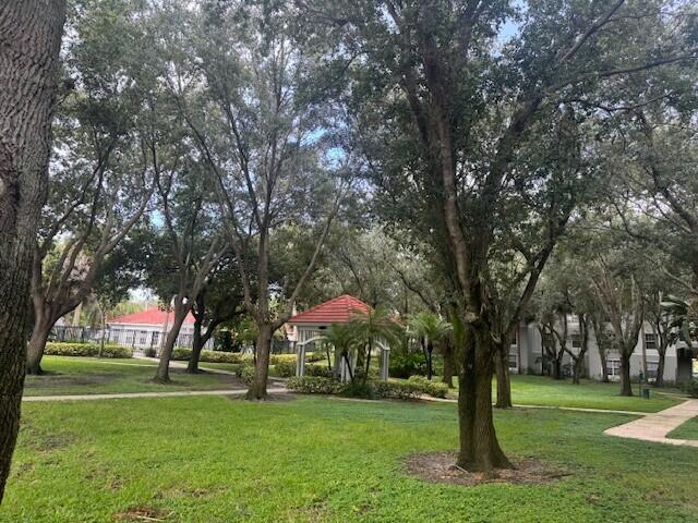 CONDOS AT COURTNEY PARK - Residential Lease