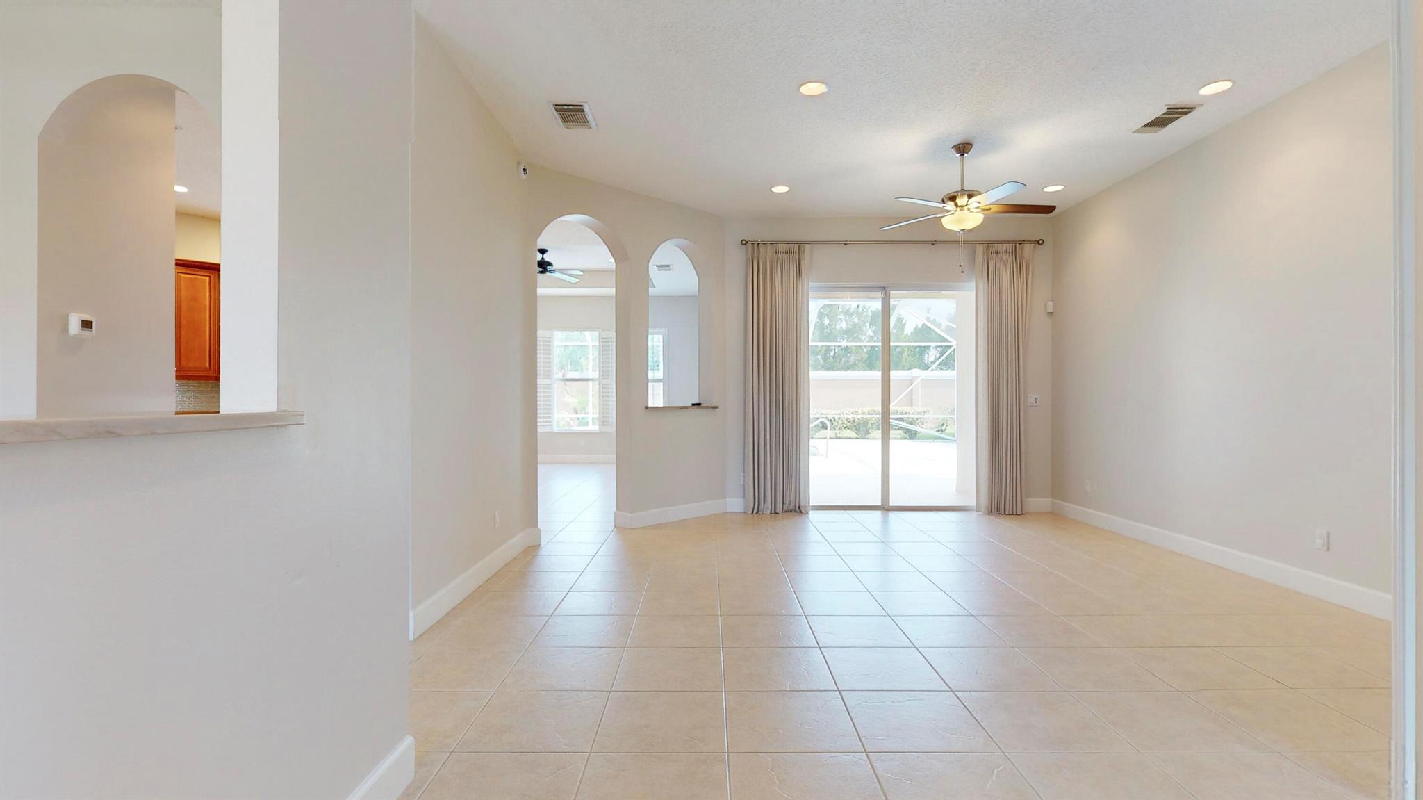 VINEYARDS - Residential