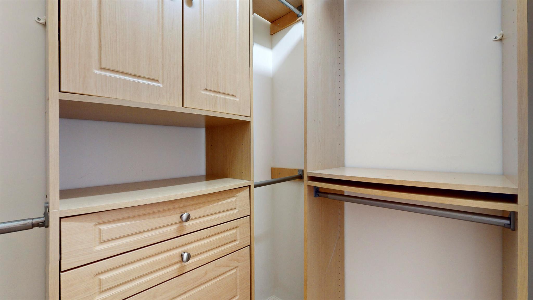 VINEYARDS - Residential