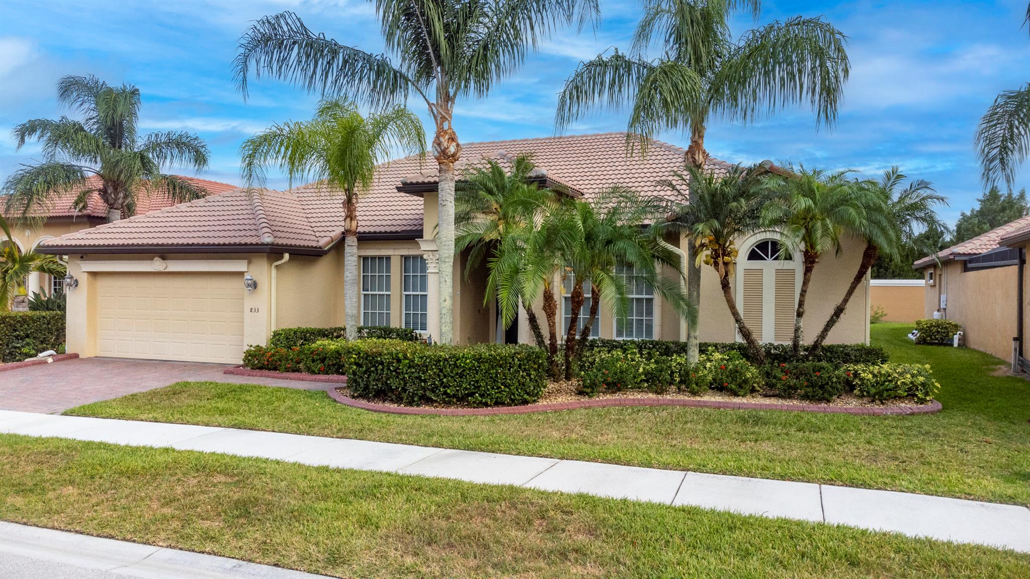 VINEYARDS - Residential