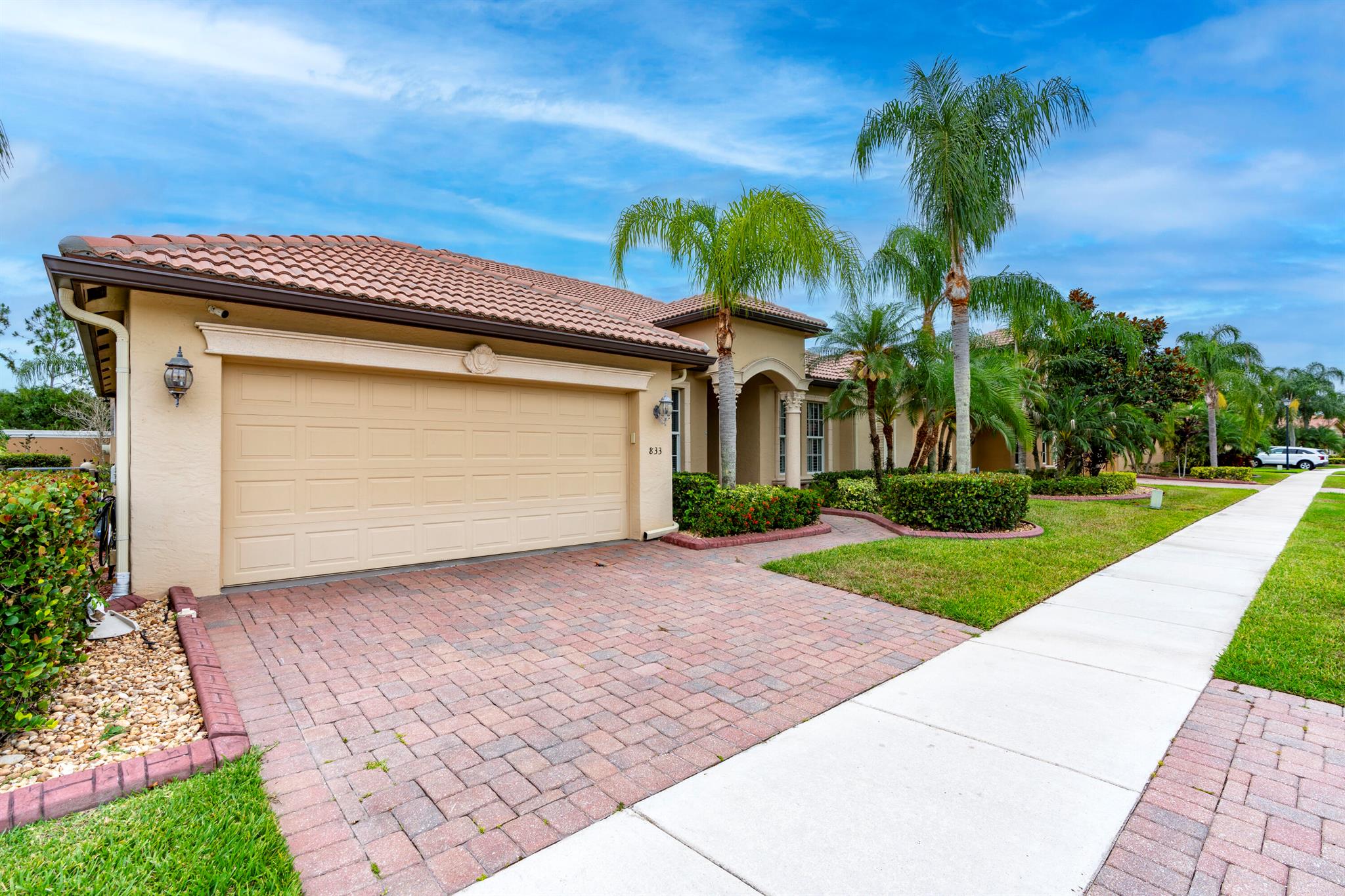 VINEYARDS - Residential