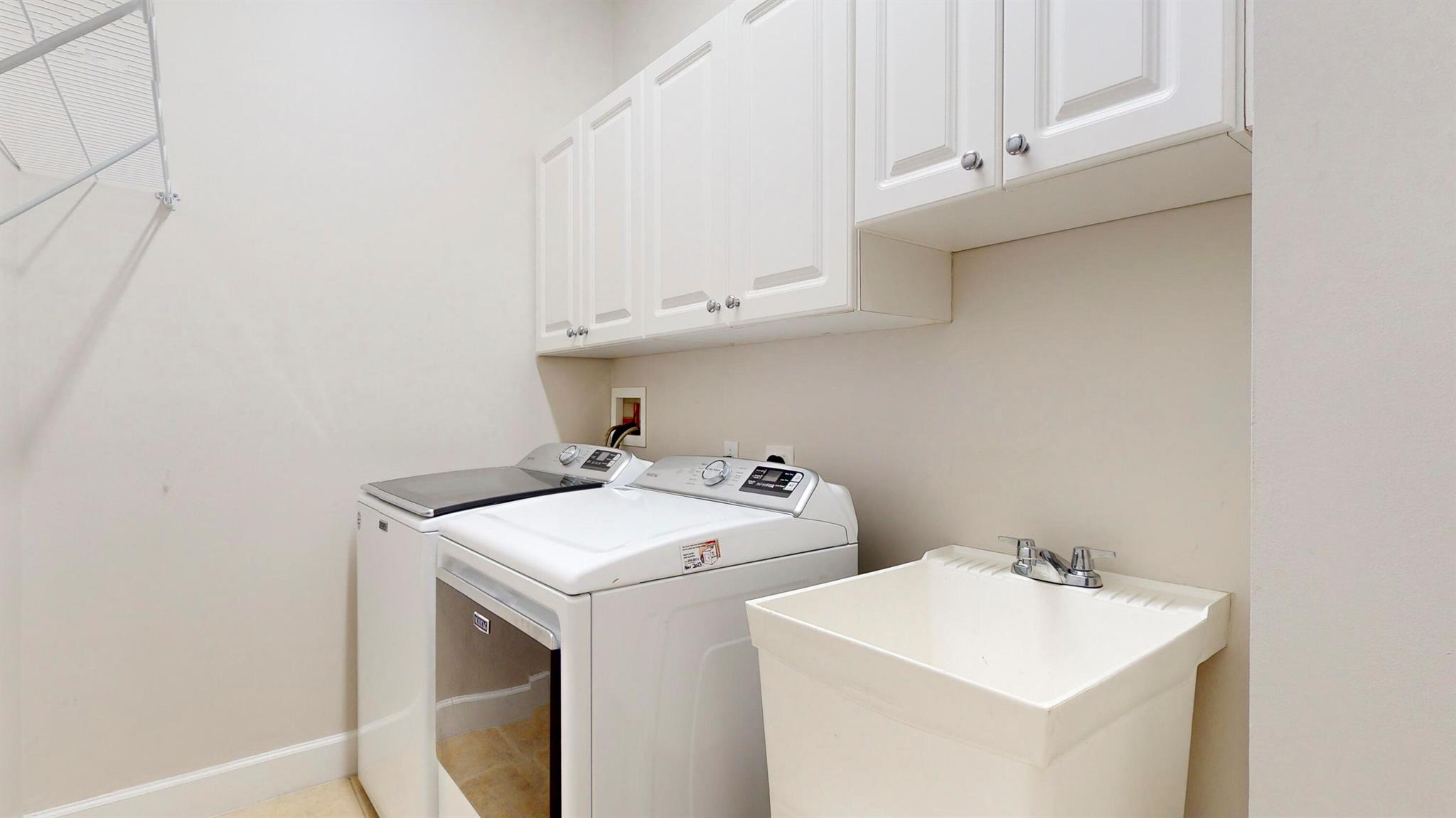 VINEYARDS - Residential