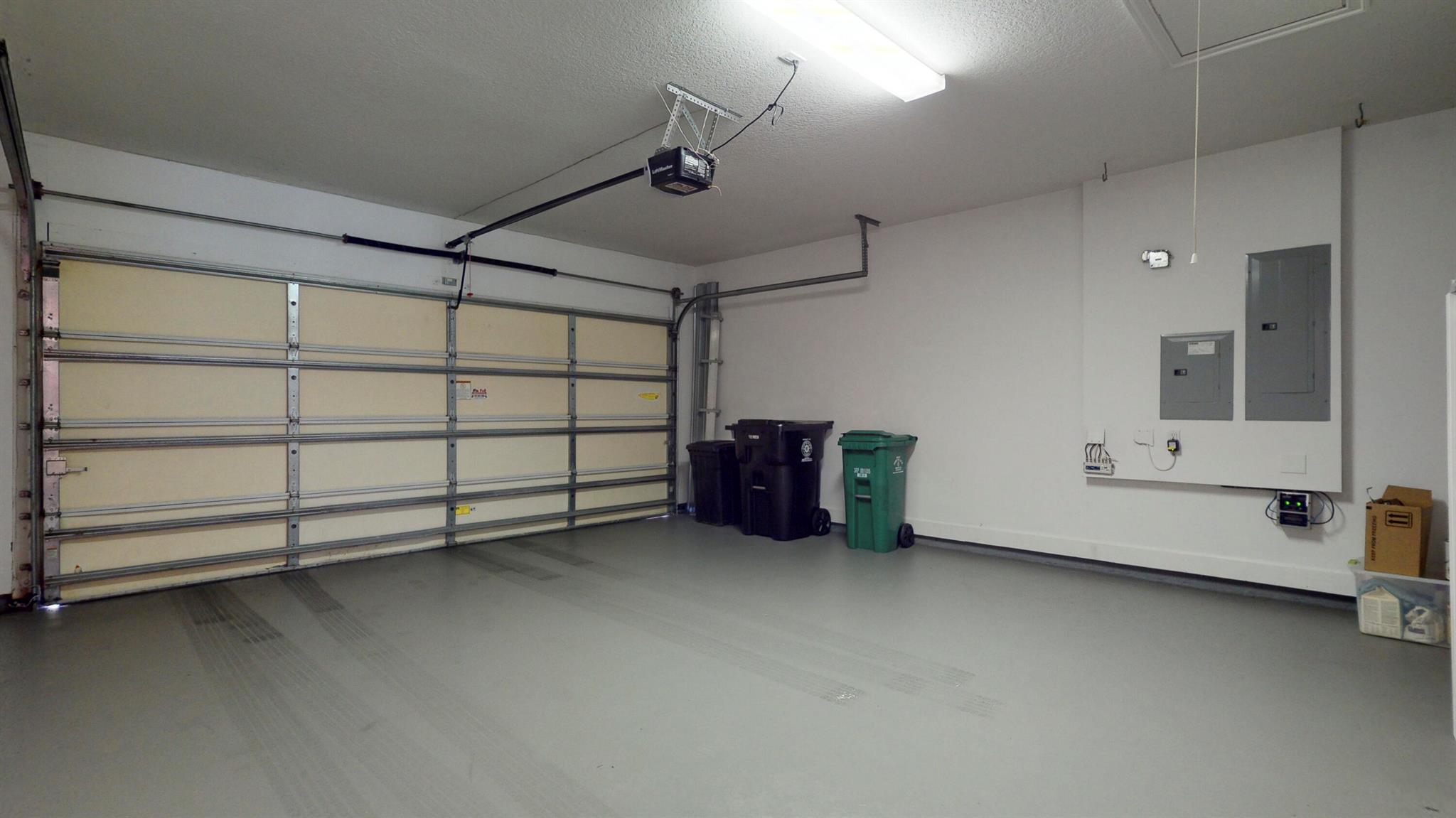 VINEYARDS - Residential