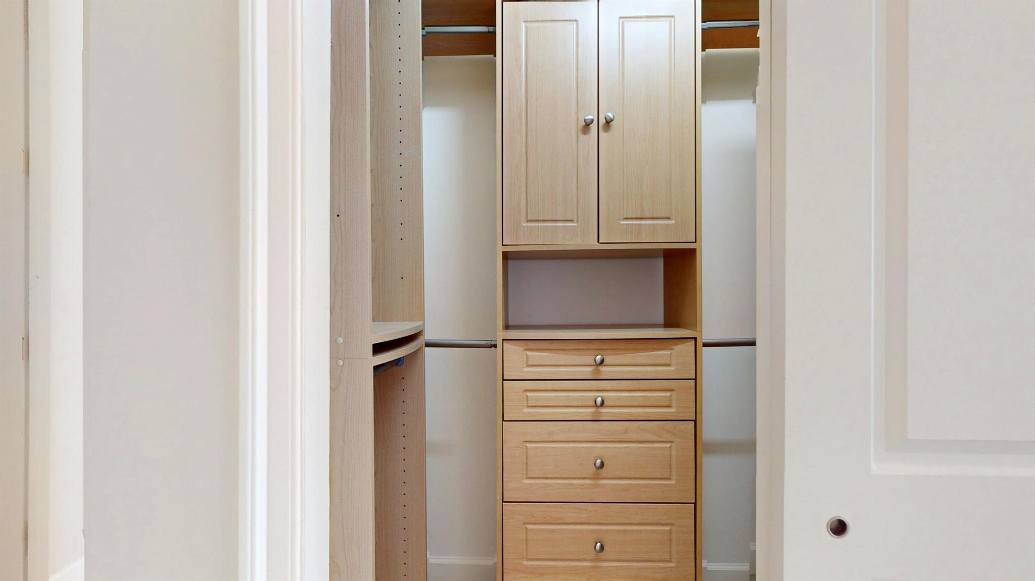 VINEYARDS - Residential