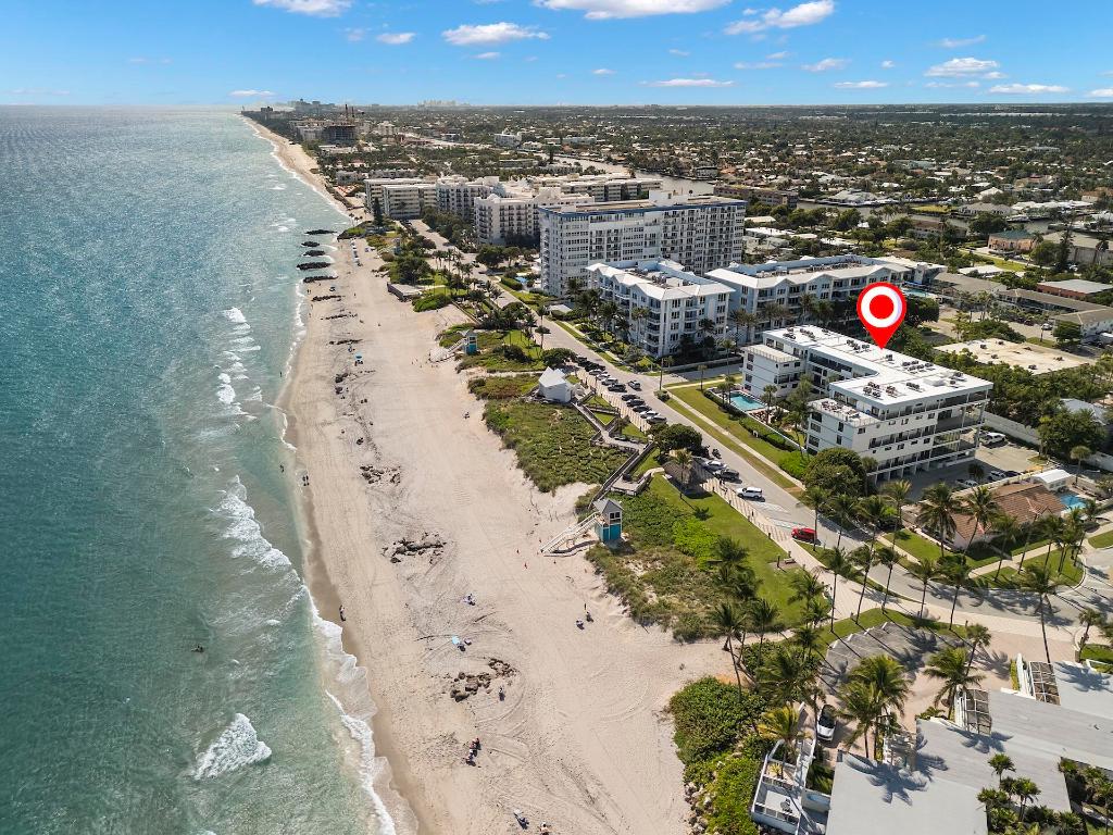 ISLAND POINT CONDO - Residential