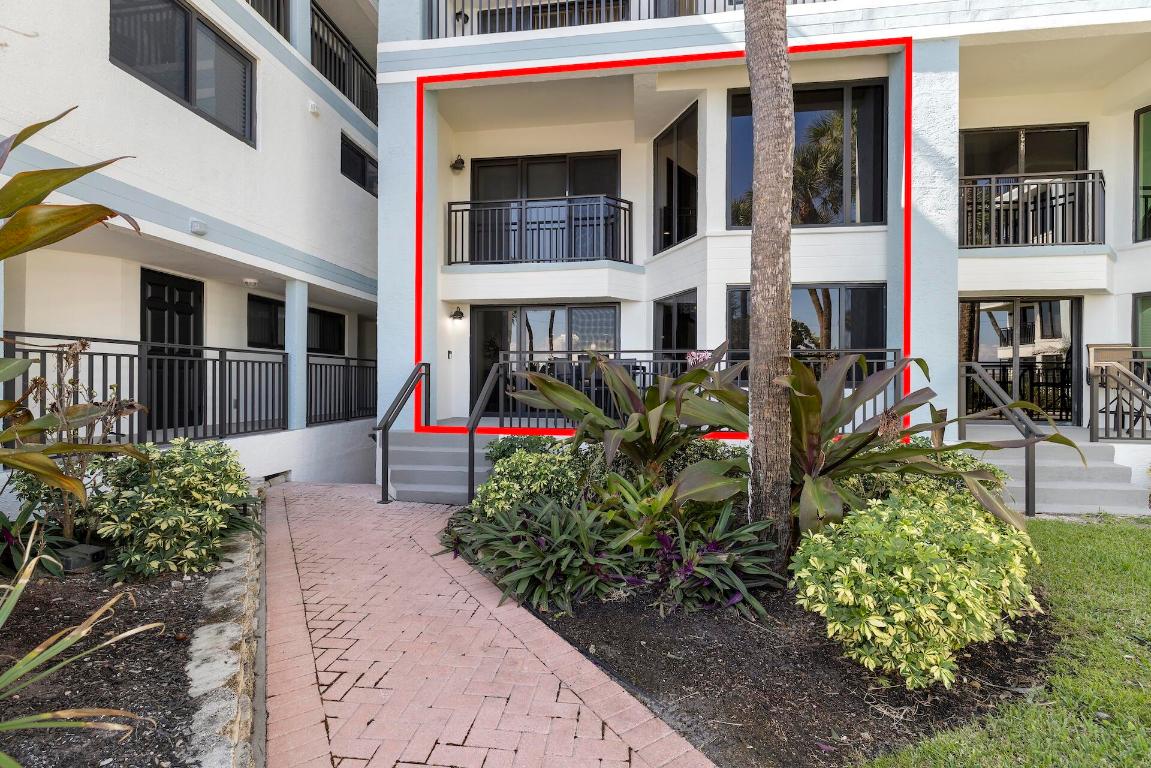 ISLAND POINT CONDO - Residential