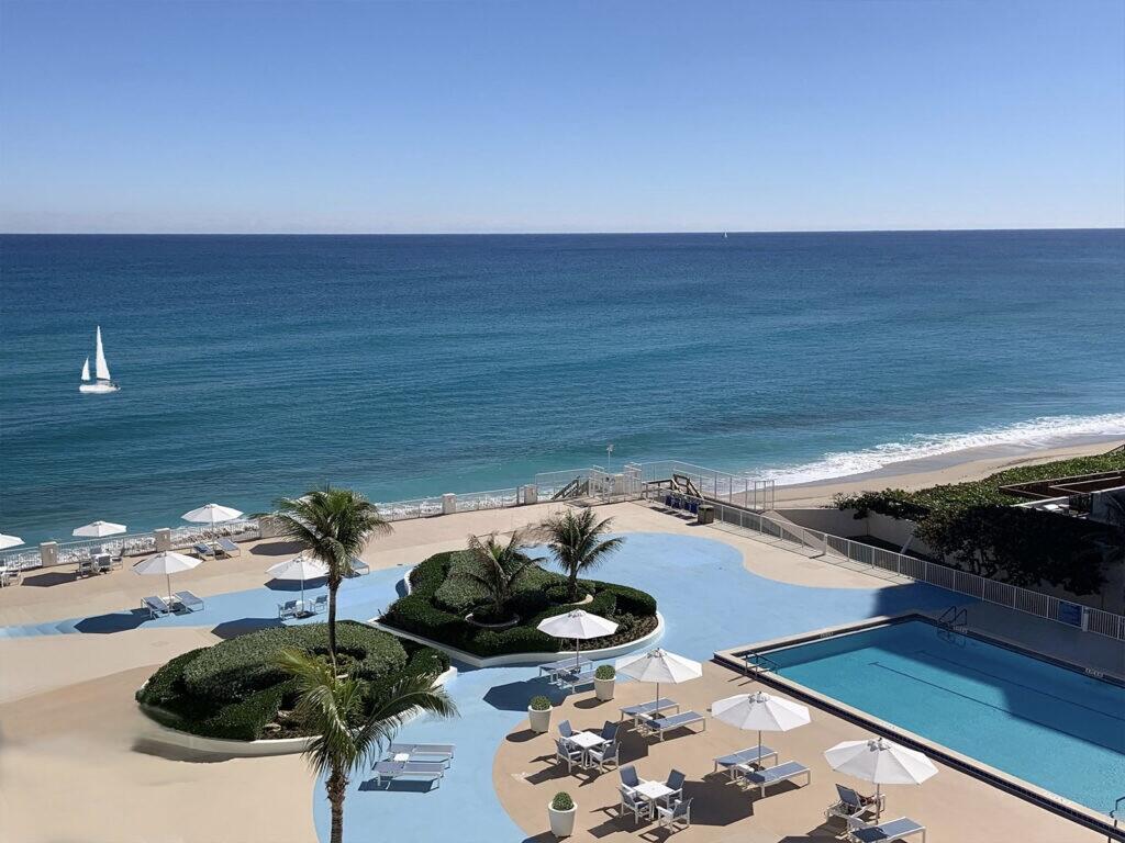 BARCLAY CONDO - Residential Lease