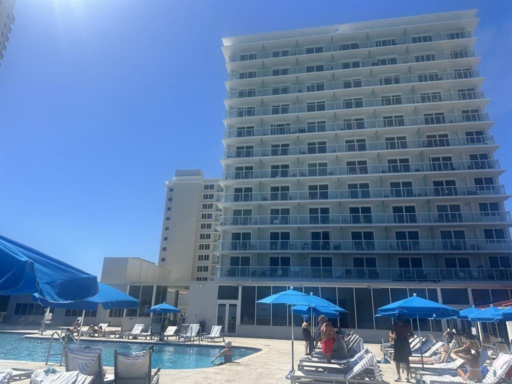 THE AVENTURA BEACH CLUB - Residential