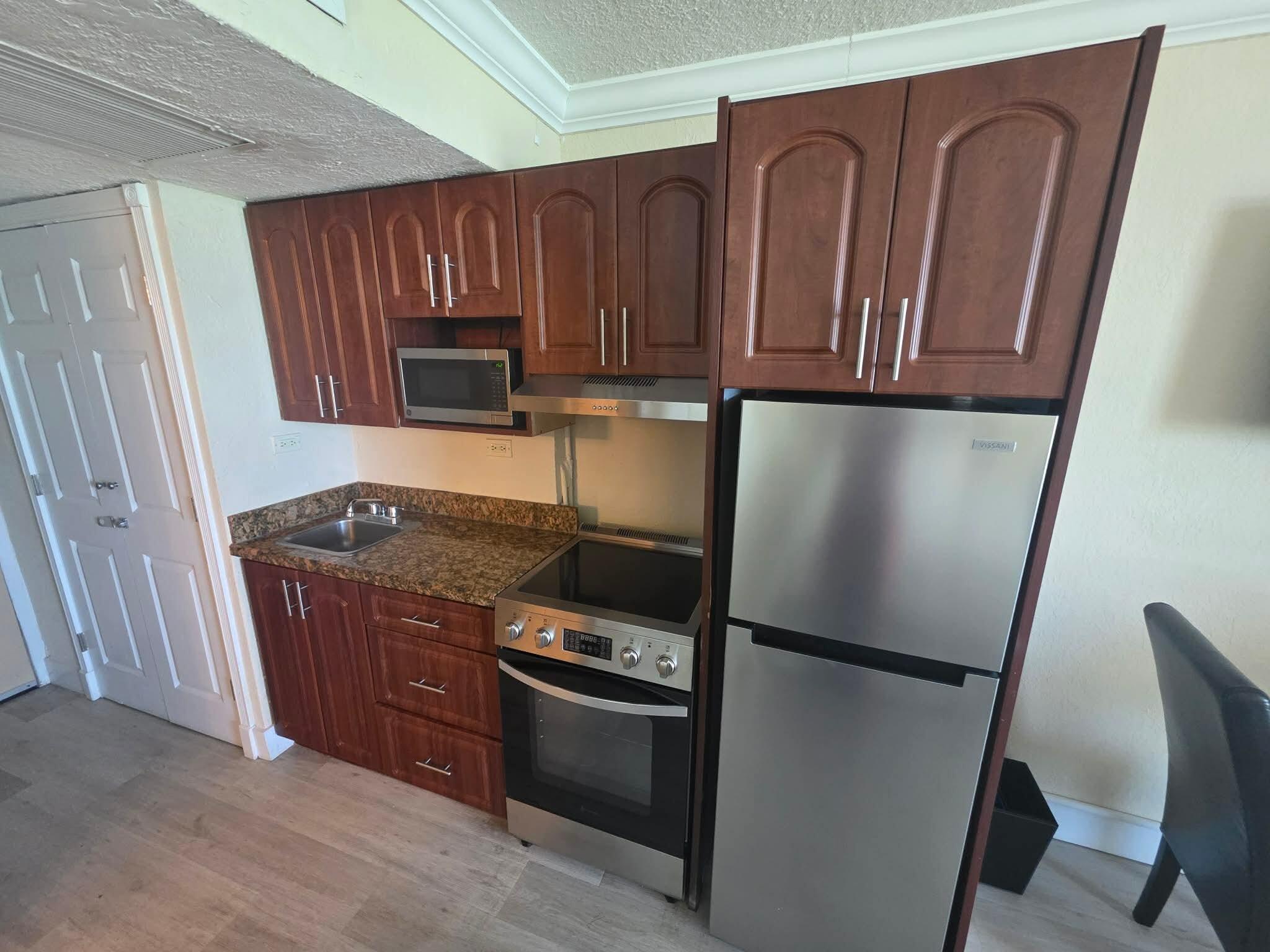 THE AVENTURA BEACH CLUB - Residential