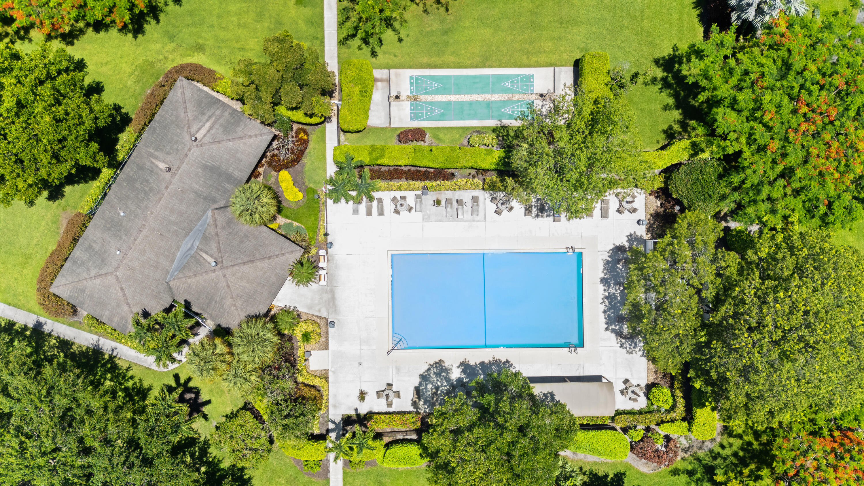 3510 Oaks Way 406