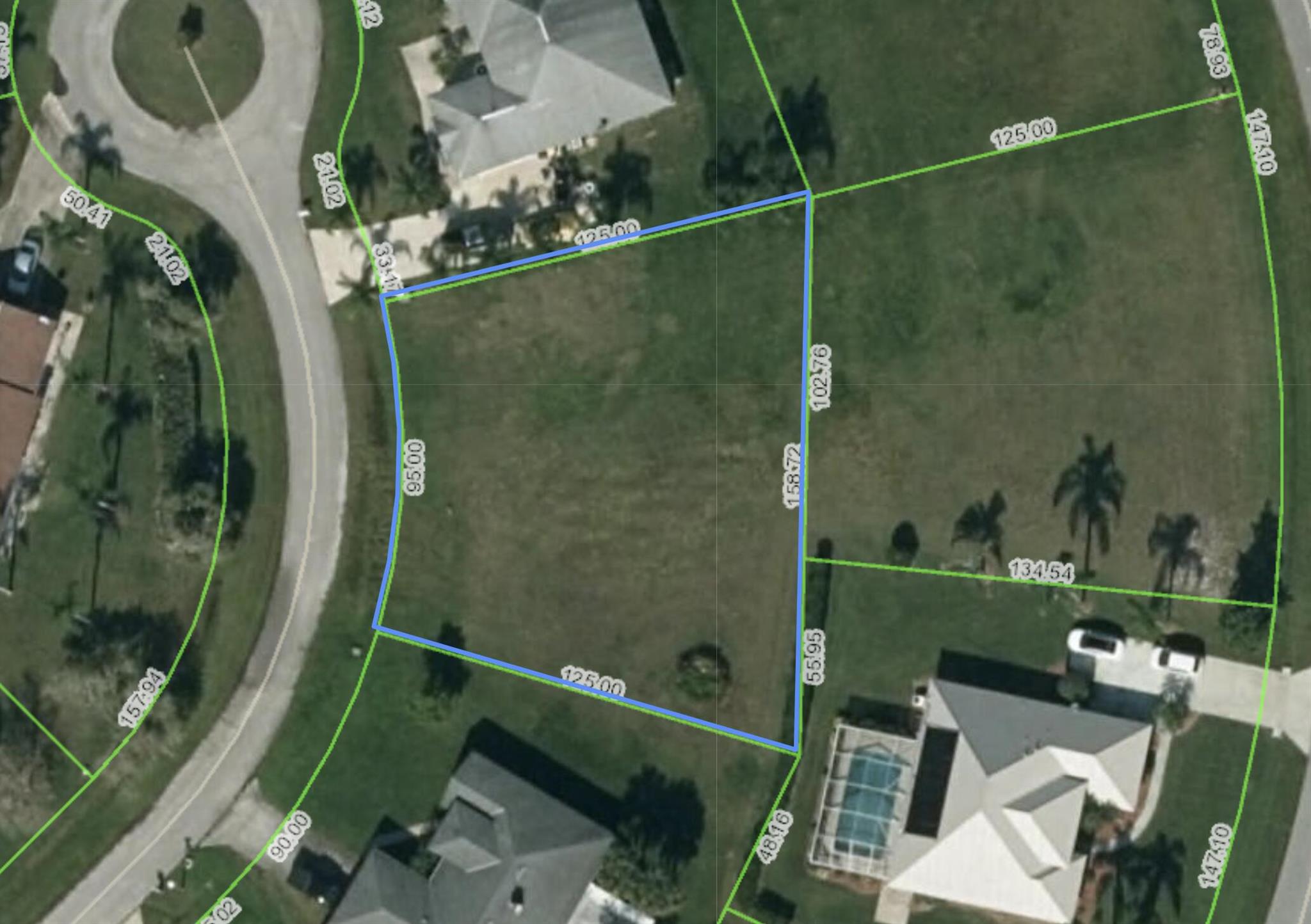 This is your chance to build the home of your dreams in the coveted Spring Lake Community of Sebring. With its prime location, this large lot is just a short walk away from the golf course and offers endless possibilities. Spring Lake is a family-friendly neighborhood with numerous amenities, including two golf courses, a spring lake water treatment system, a dog park, playgrounds, a dog club, shopping, churches, and more.Conveniently located near the world-famous Sebring Speedway, this is a rare opportunity that you don't want to miss. Make this lot your own today.
