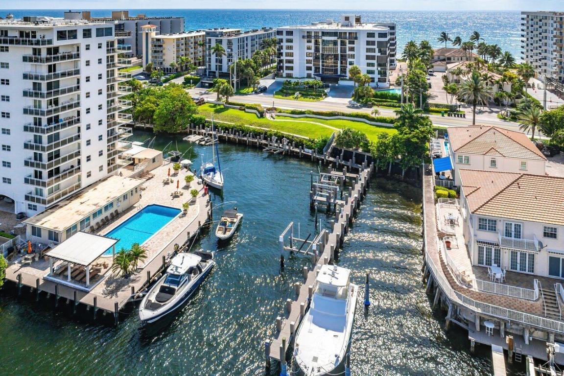 1155 Hillsboro Mile 303