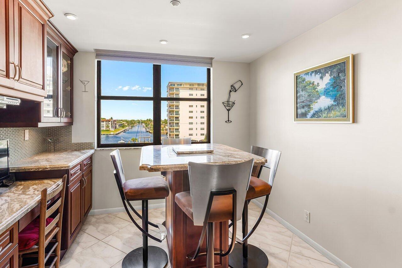 HILLSBORO OCEAN CLUB COND - Residential