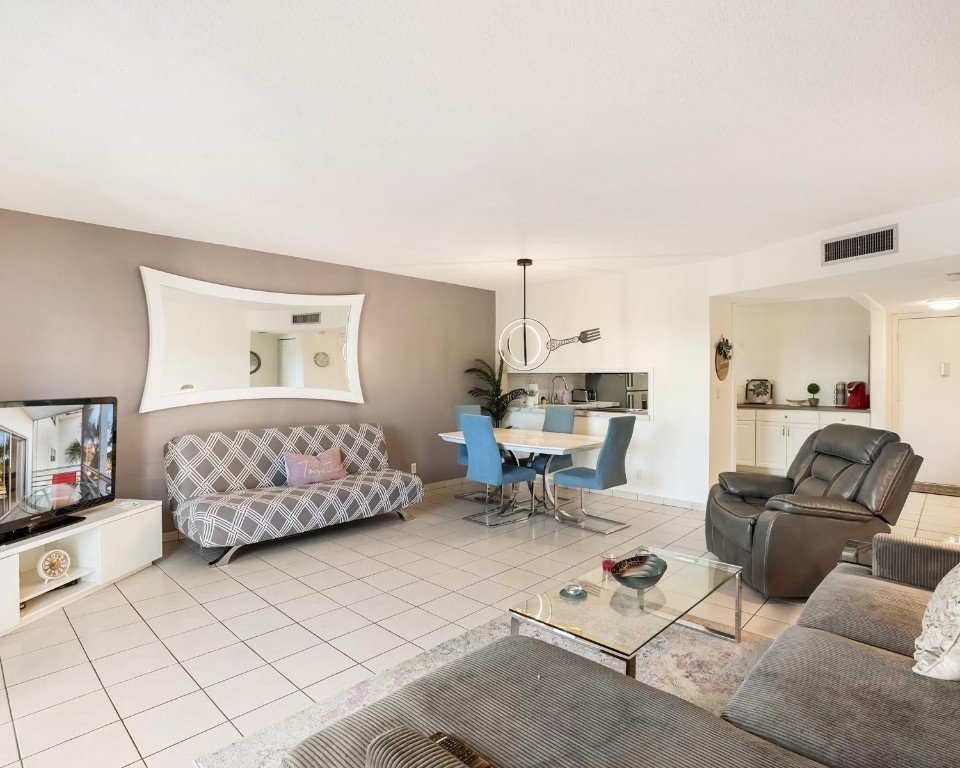 Castle Gardens - Residential