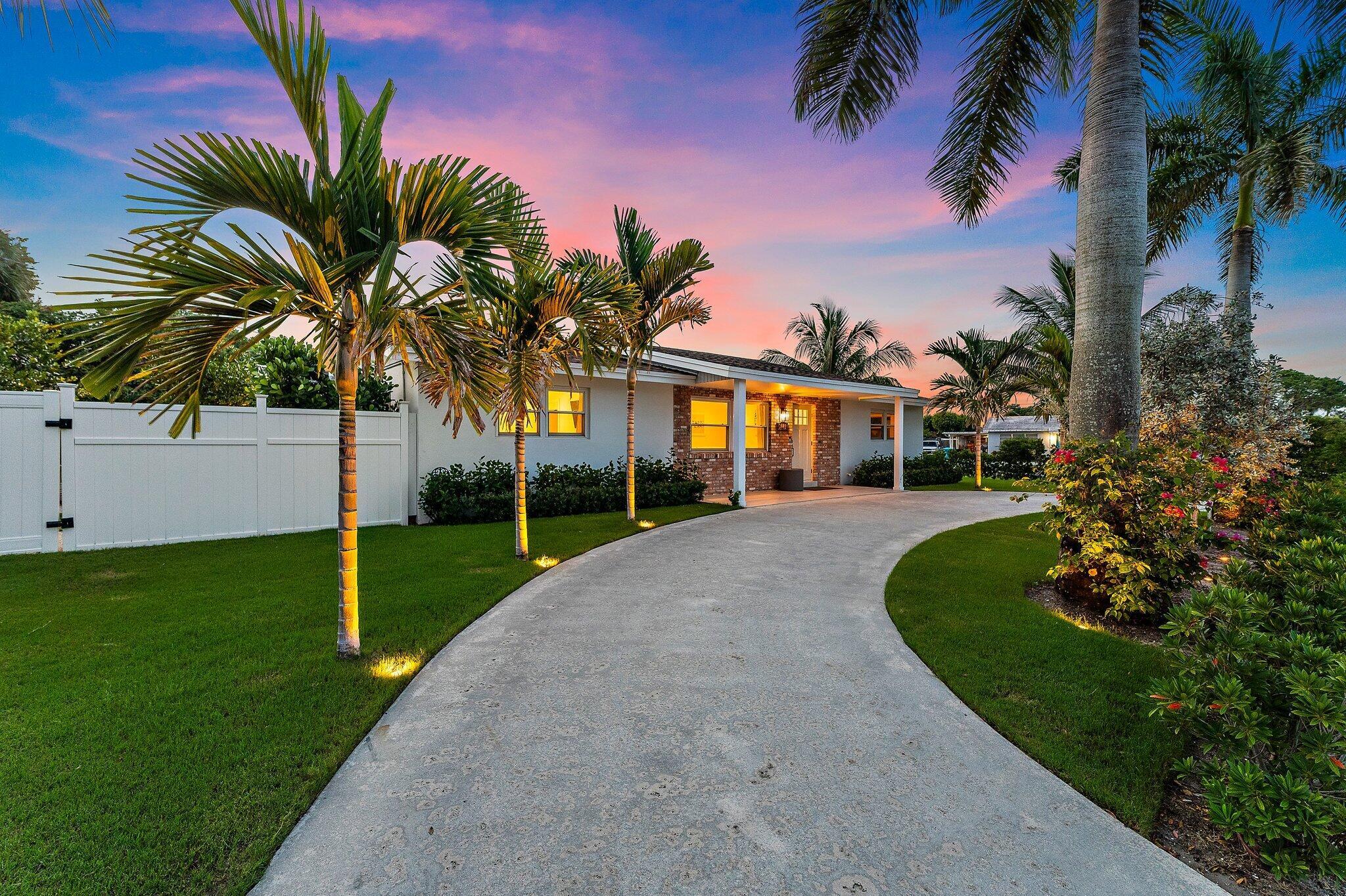 2449 Palm Road