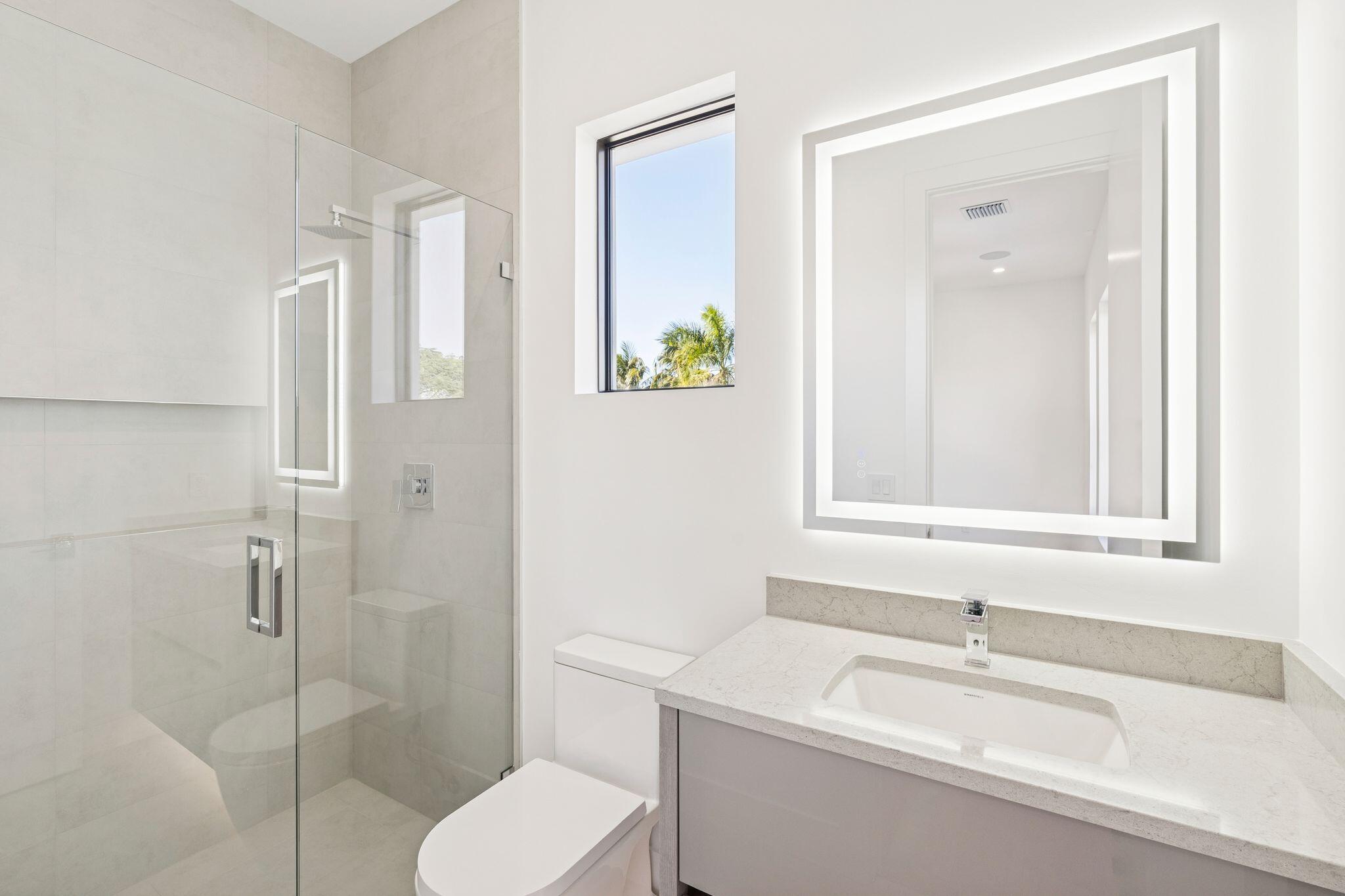 SPANISH VILLAGE - Residential