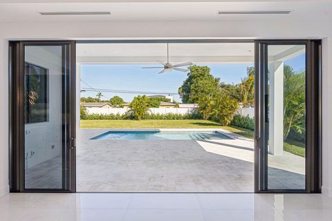 Tiny photo for 261 NW 8th Street, Boca Raton, FL 33432 (MLS # R11161135)