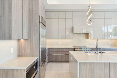 Tiny photo for 261 NW 8th Street, Boca Raton, FL 33432 (MLS # R11161135)