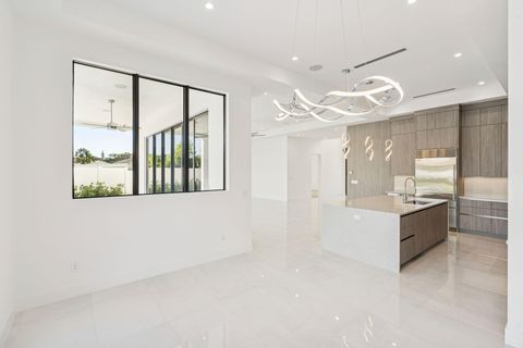 Tiny photo for 261 NW 8th Street, Boca Raton, FL 33432 (MLS # R11161135)