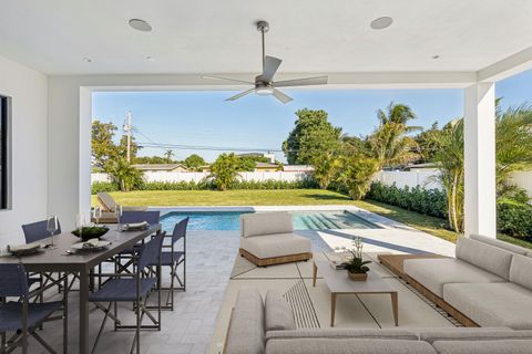 Tiny photo for 261 NW 8th Street, Boca Raton, FL 33432 (MLS # R11161135)