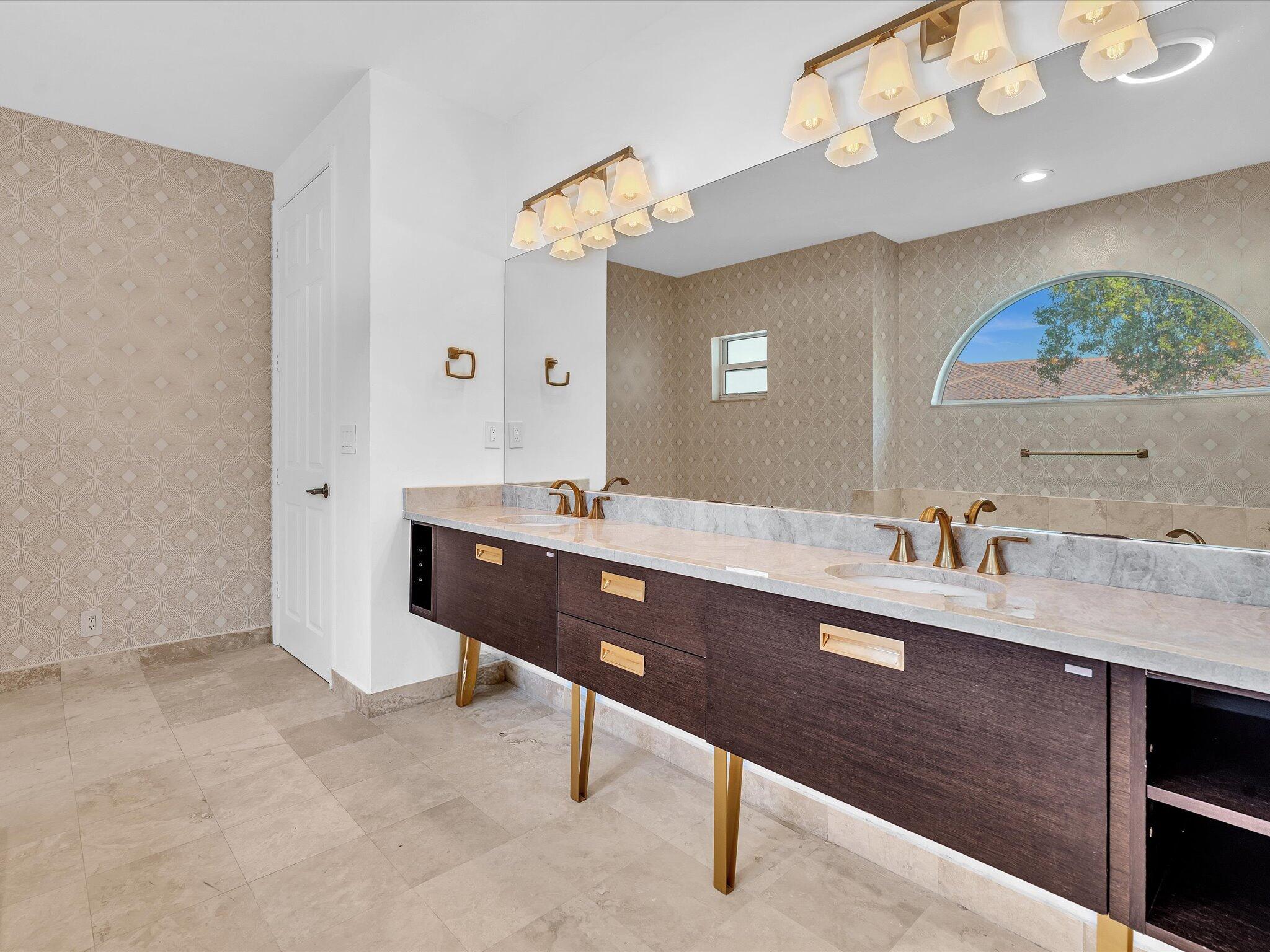 FOREST VIEW ESTATES - Residential