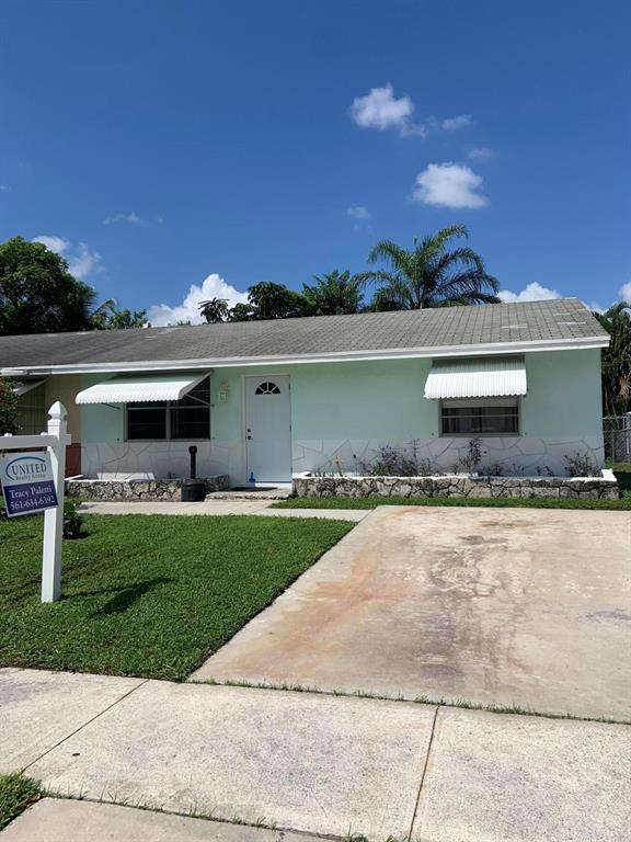 PALM BEACH VILLAS II - Residential