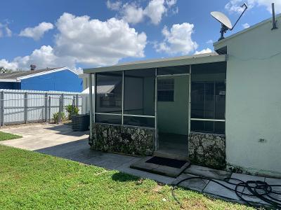 PALM BEACH VILLAS II - Residential