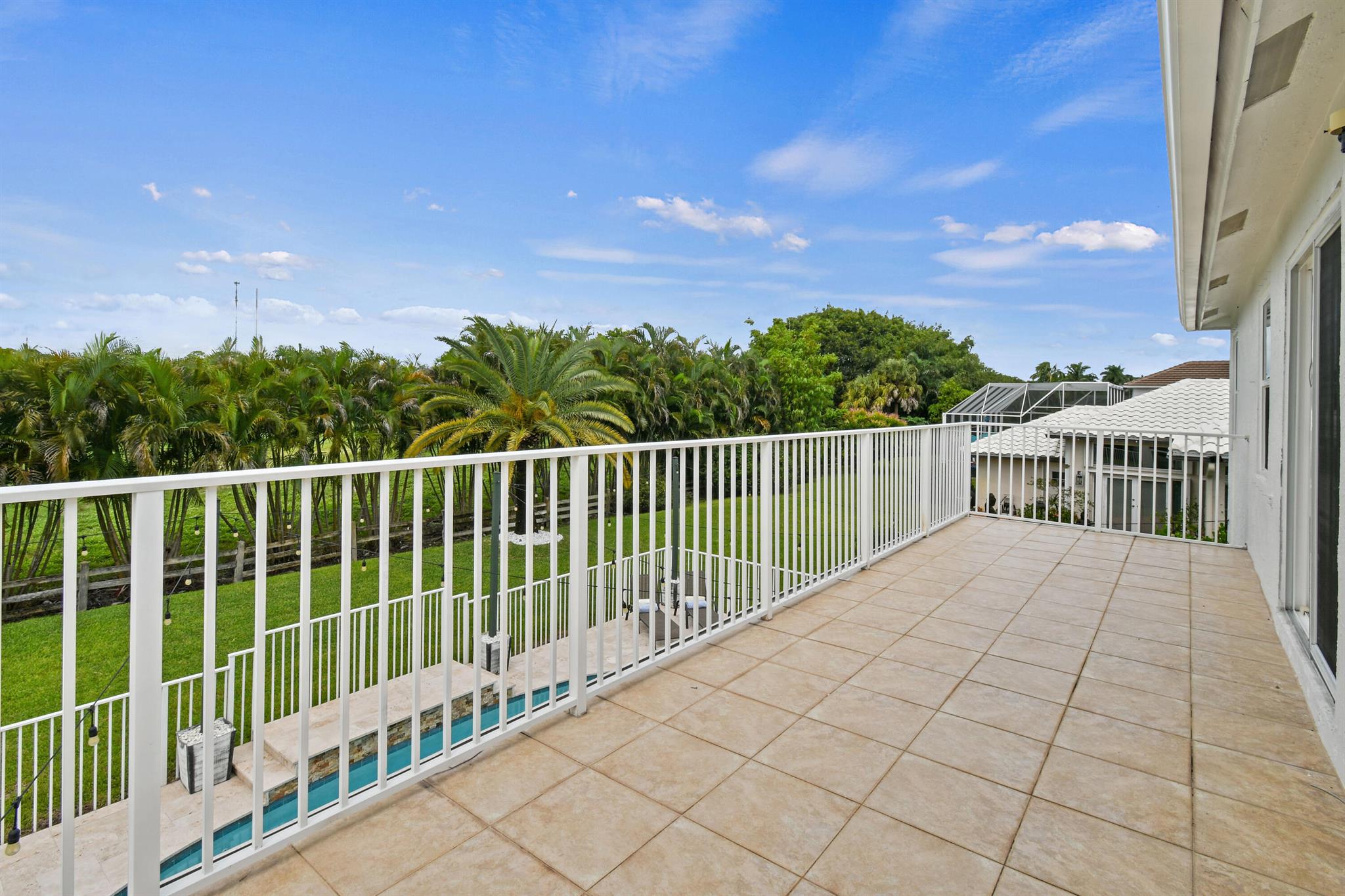 FAIRFIELDS LACUNA 6 - Residential