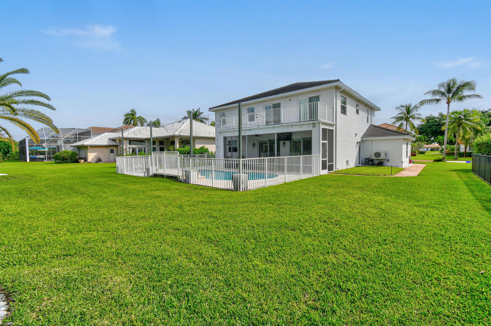 FAIRFIELDS LACUNA 6 - Residential