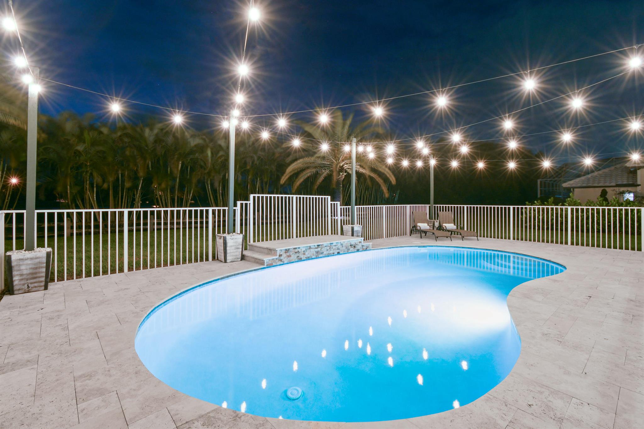 FAIRFIELDS LACUNA 6 - Residential