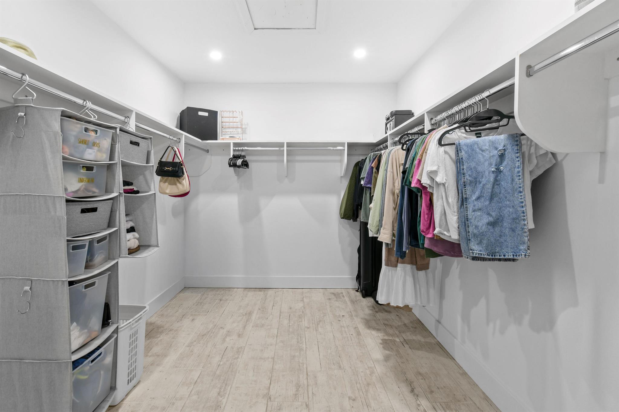 FAIRFIELDS LACUNA 6 - Residential